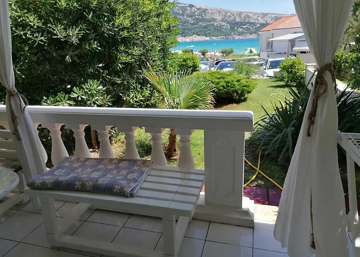 Apartman 1 *
